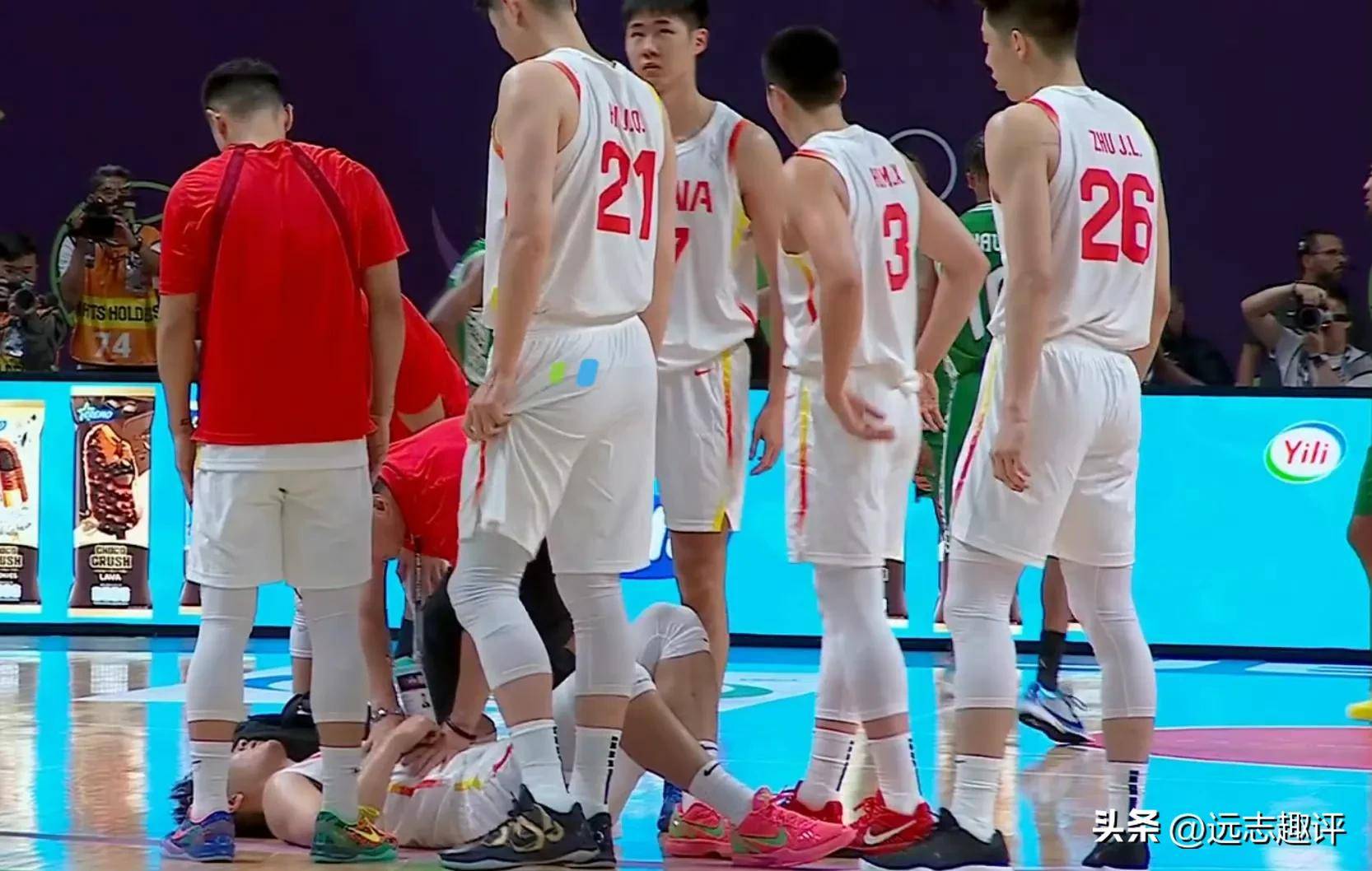 包含亚洲球队奋发向前,球员团结拼搏争夺胜利天下的词条 包含亚洲球队奋发向前,球员团结拼搏争夺胜利天下的词条