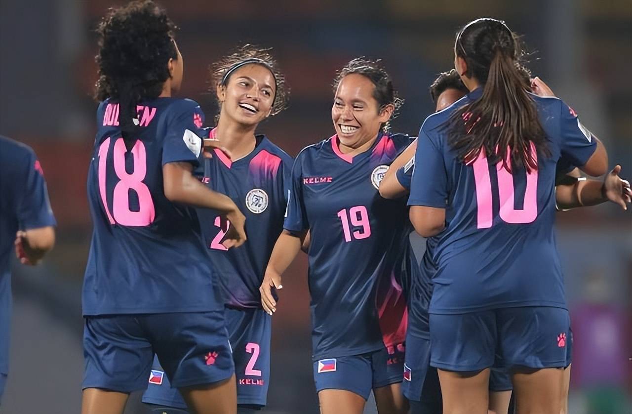 爱游戏中国-包含瑞士女足三场平局暂居小组第二晋级前景渺茫的词条