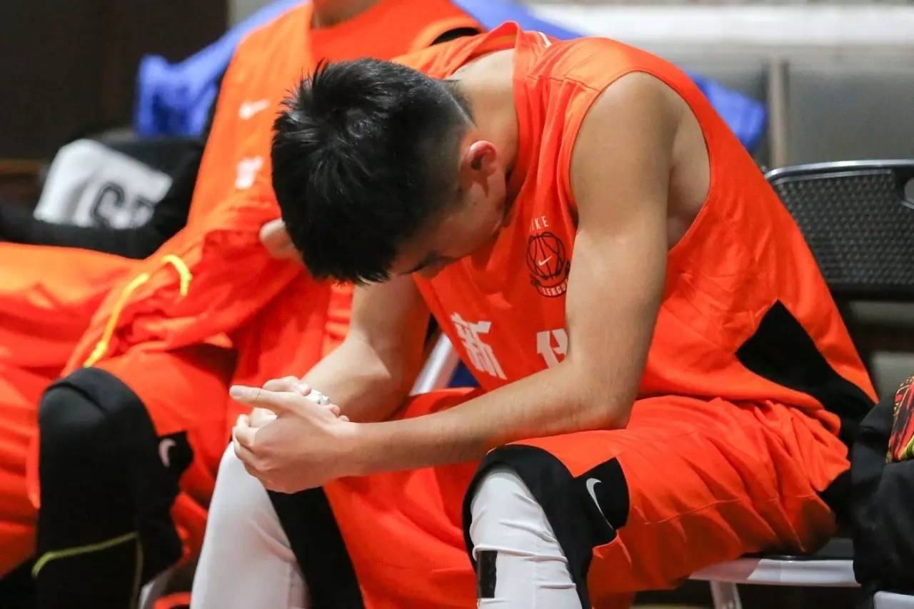 关于广州豹队背水一战,冲刺季后赛入场券的信息 关于广州豹队背水一战,冲刺季后赛入场券的信息