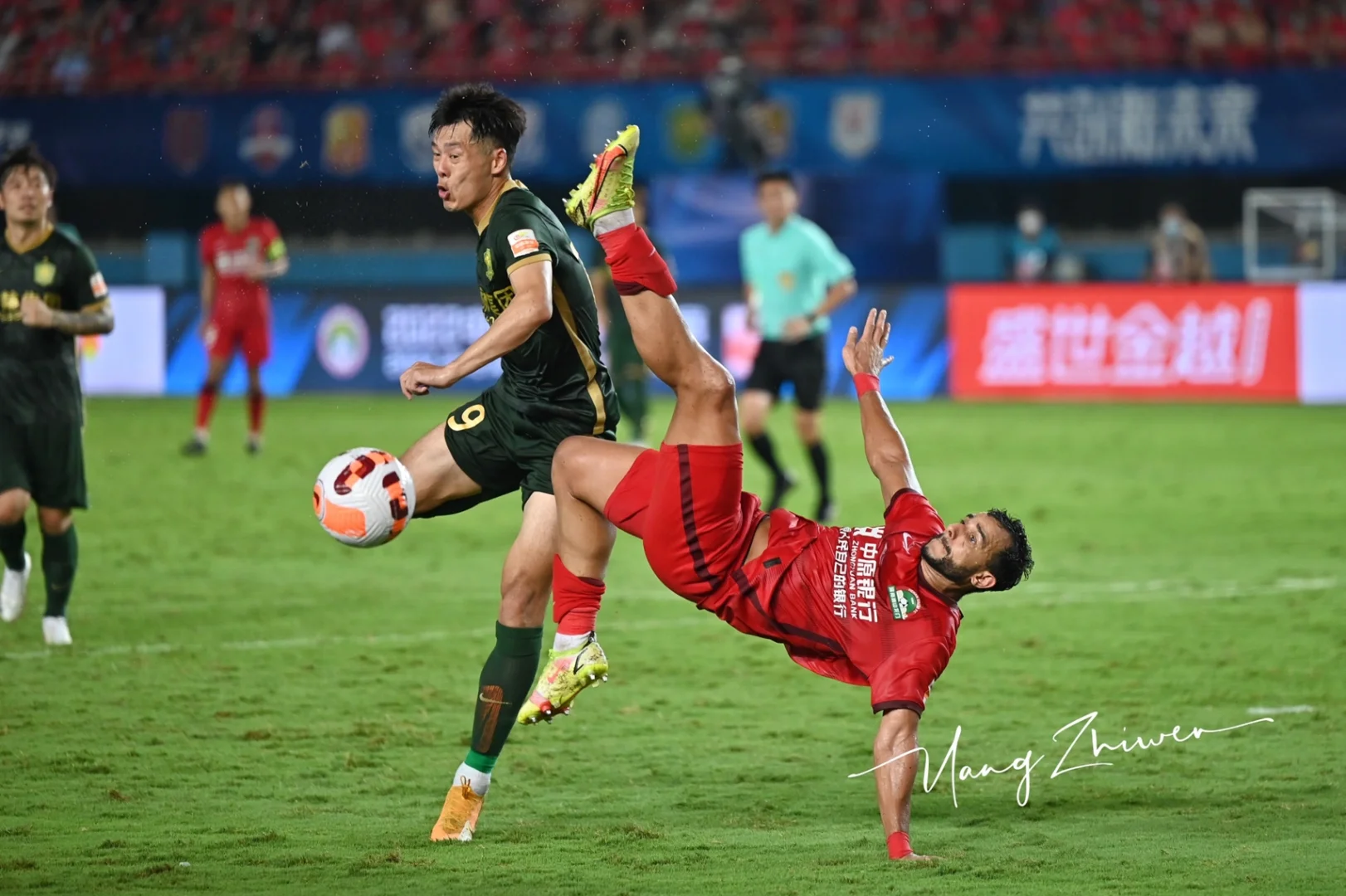 包含河南建业主场大胜，实力得到认可的词条