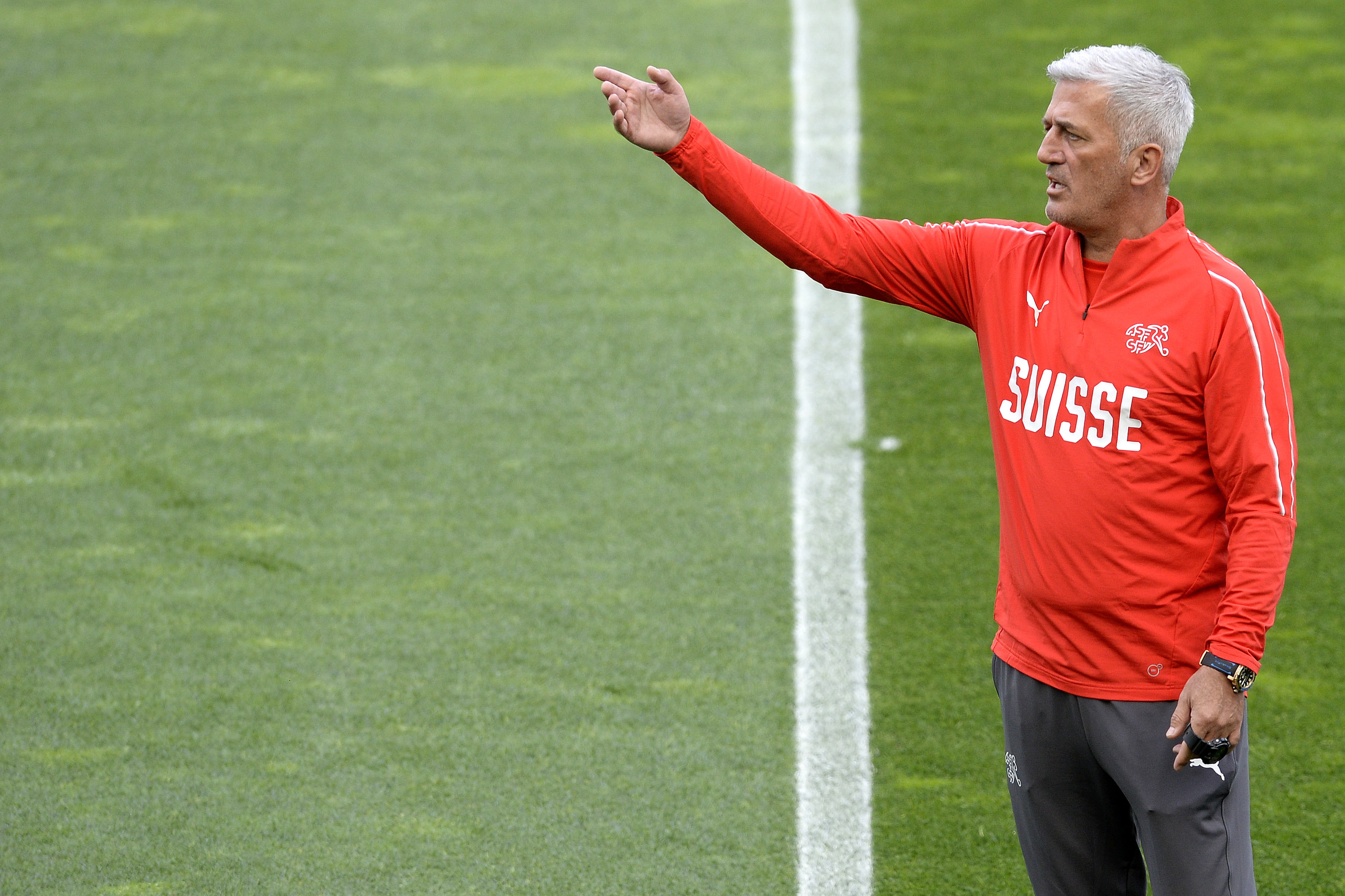 包含瑞士队遭遇失利榜末收场,小组倒数第四的词条 包含瑞士队遭遇失利榜末收场,小组倒数第四的词条