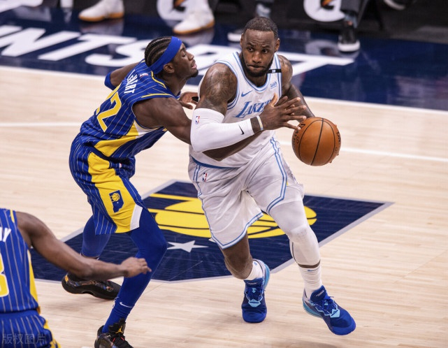 爱游戏入口-篮网碾压公牛，克莱状态火热