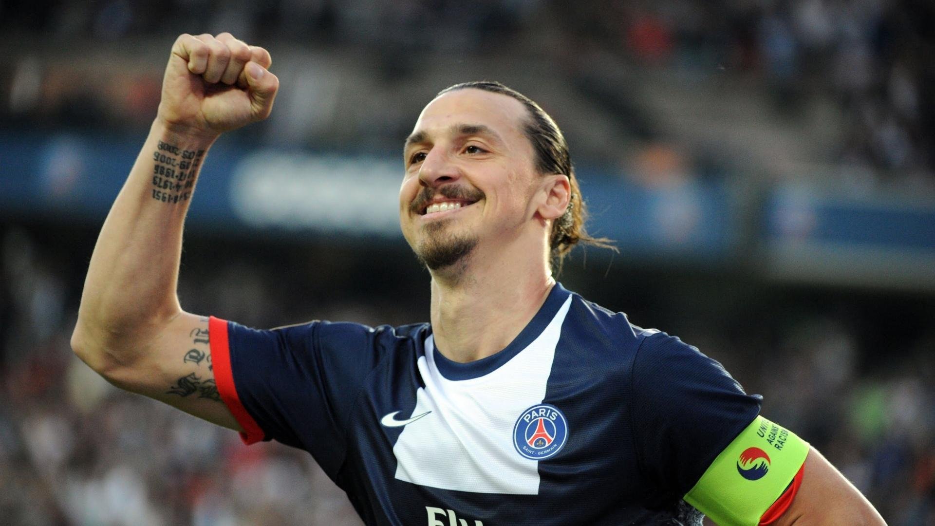 年度焦点之战之夜,阿尔瓦雷斯用实力证明自己