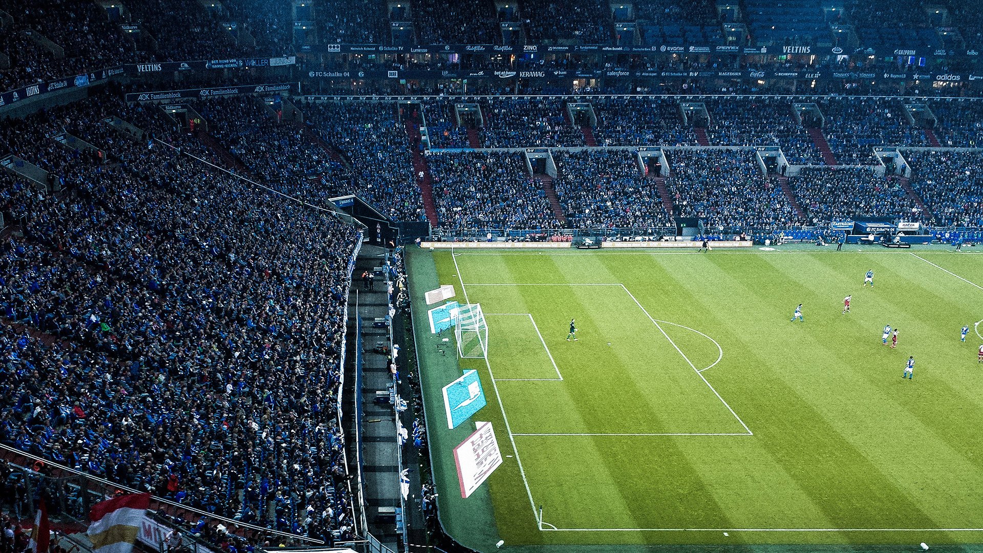 铁闸莱奥，利物浦防线上的意大利锁匠，如何让佛罗伦萨的进攻哑火？